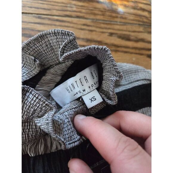 NWT HUNTER BELL | Monroe Top Black Striped Bell Sleeve Blouse Size XS - Picture 3 of 6